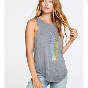 Women’s chaser tank top, size s